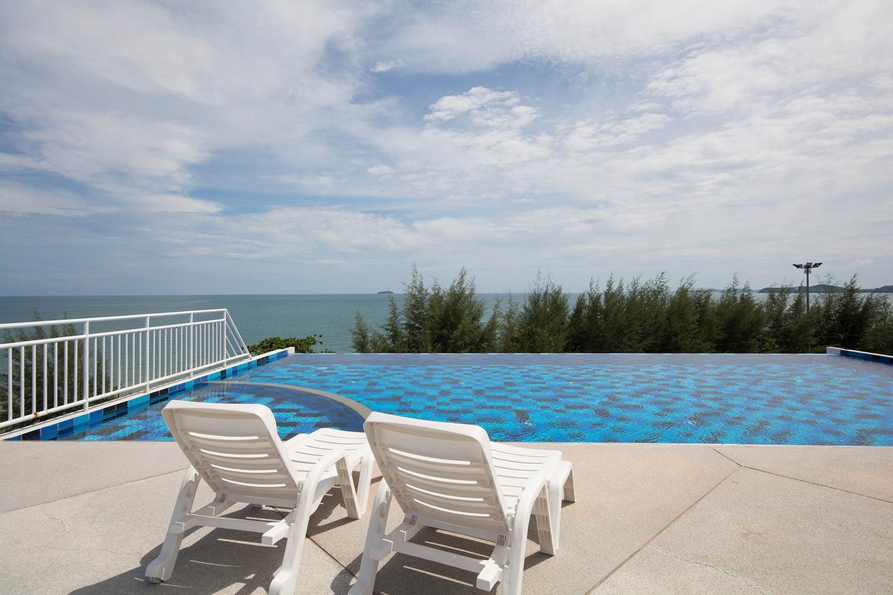 Grand Beach Condo By Malai Mepim Kültér fotó